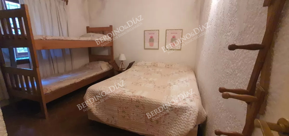 Casa ID.2565 - Venta Casa en Aidy Grill, Punta del Este con parrillero a pocas cuadras del mar
