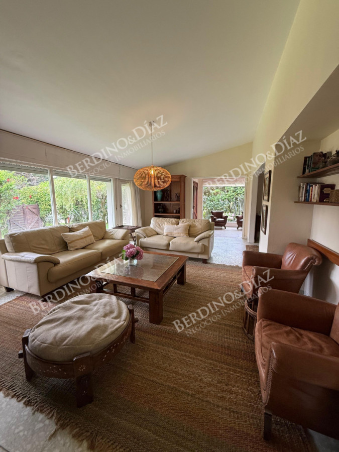 Casa ID.2666 - Casa en venta 3 dormitorios en San Rafael Punta del Este 