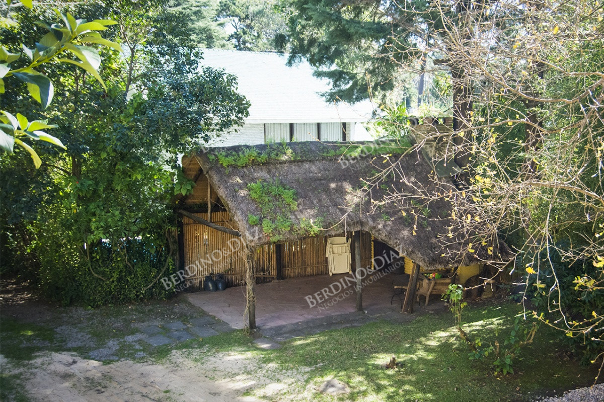 Casa ID.1276 - Hermosa casa en la mansa