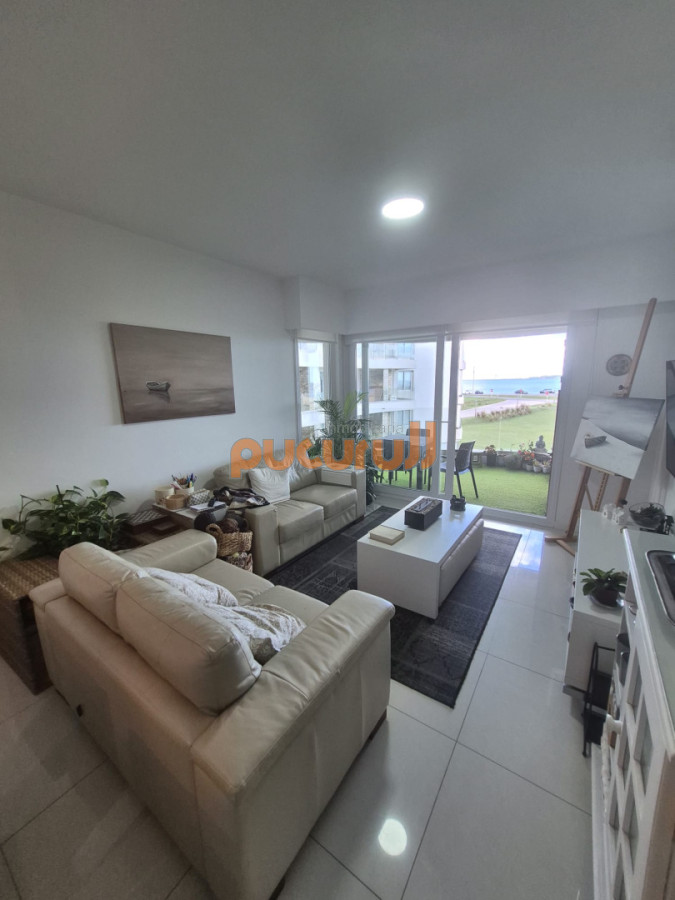 Apartamento ID.2667 - Apartamento en venta primera linea Playa Mansa Punta del Este 2 dormitorios