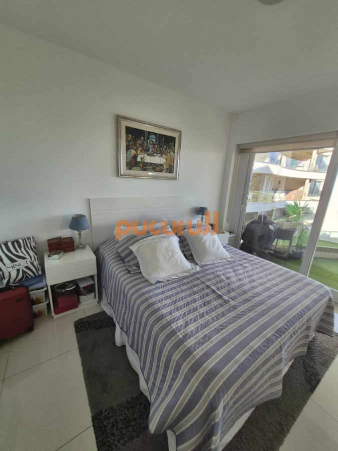 Apartamento ID.2667 - Apartamento en venta primera linea Playa Mansa Punta del Este 2 dormitorios