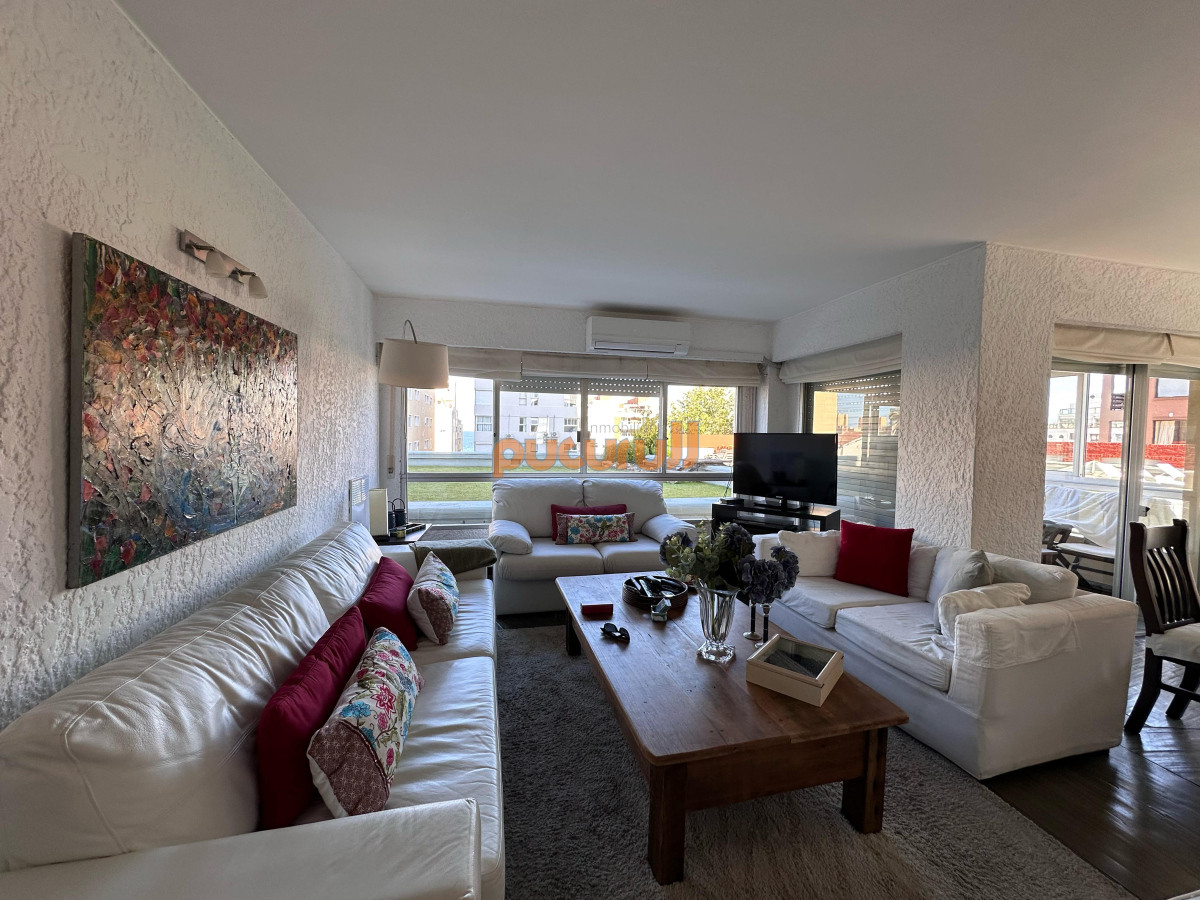 Apartamento ID.2102 - Departamento a pocos metros del Mar.