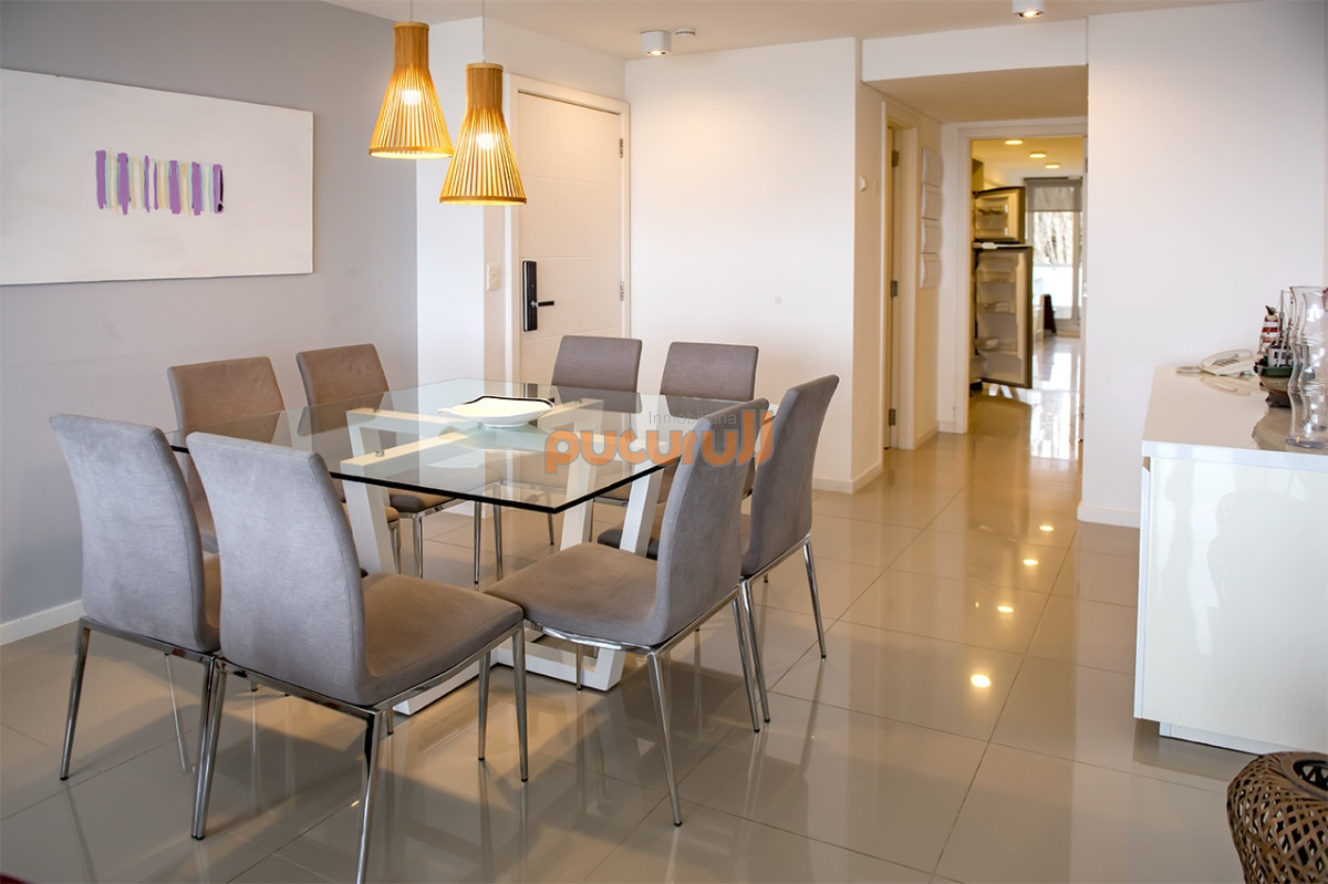 Apartamento ID.1480 - Departamento de 3 dormitorios en venta. Gran Oportunidad en Playa Mansa.
