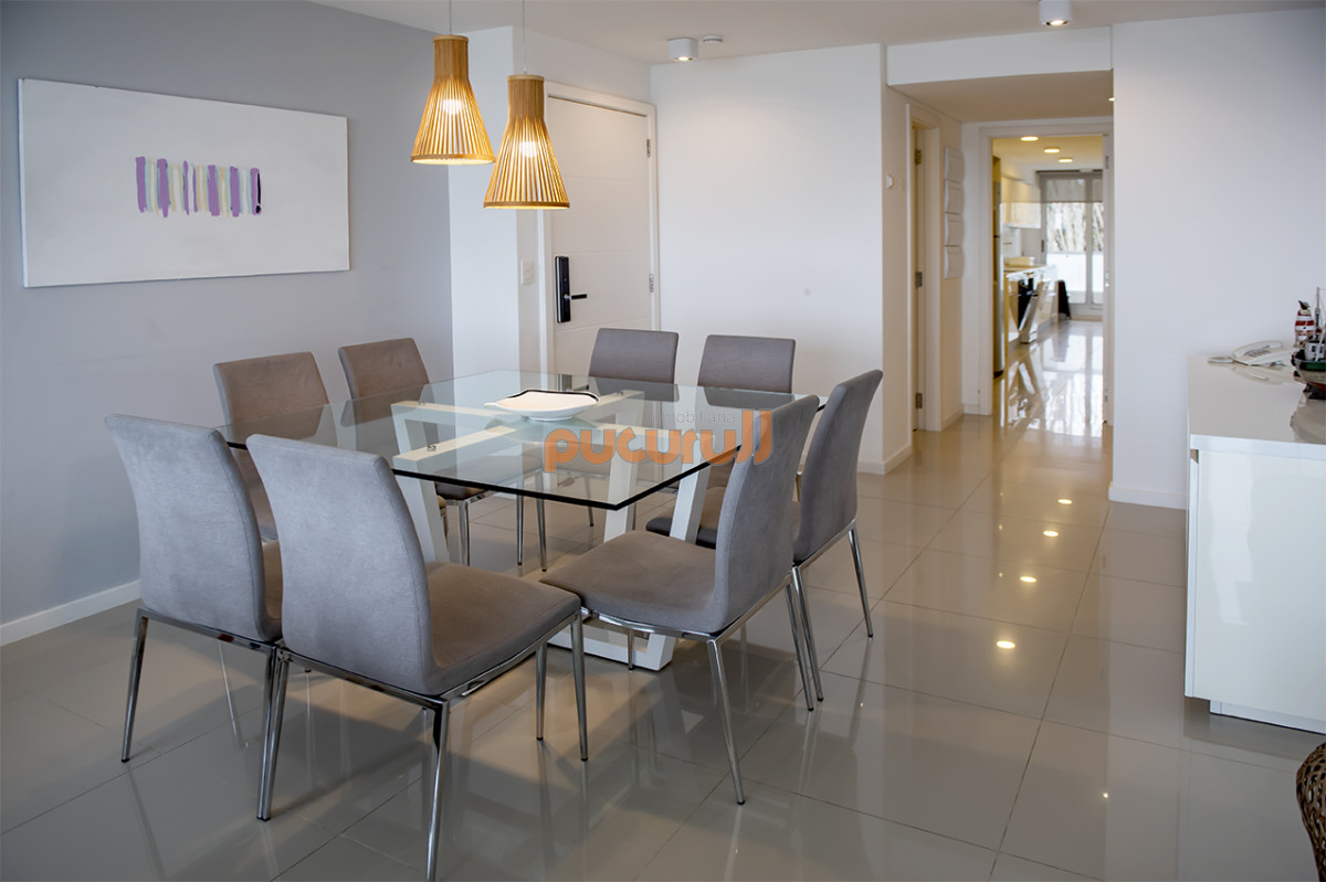 Apartamento ID.1480 - Departamento de 3 dormitorios en venta. Gran Oportunidad en Playa Mansa.
