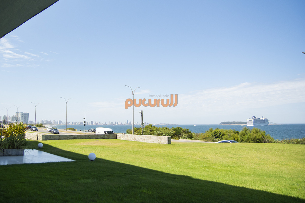 Apartamento ID.2650 - En venta apartamento de 3 dormitorios en excelente ubicacion, Pinares Punta del Este