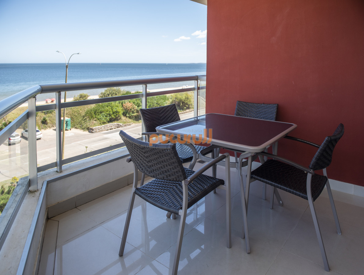 Apartamento ID.2002 - Hermoso Ph con azotea propia, parrillero, 2 dormitorios, No te lo pierdas.