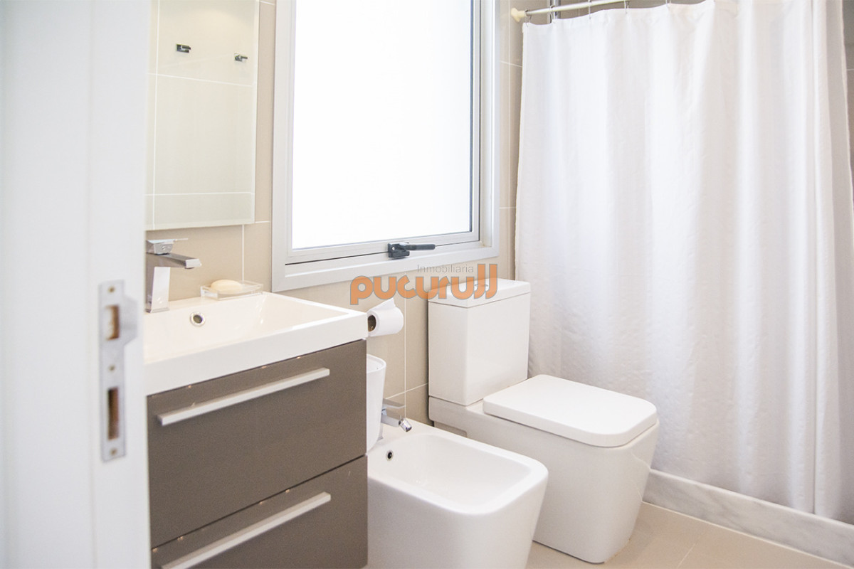 Apartamento ID.2650 - En venta apartamento de 3 dormitorios en excelente ubicacion, Pinares Punta del Este