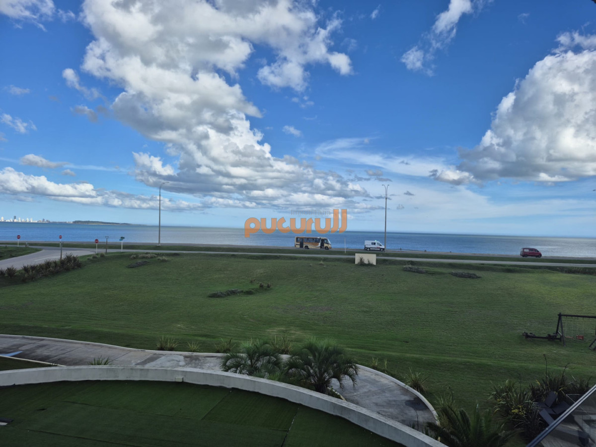 Apartamento ID.2667 - Apartamento en venta primera linea Playa Mansa Punta del Este 2 dormitorios