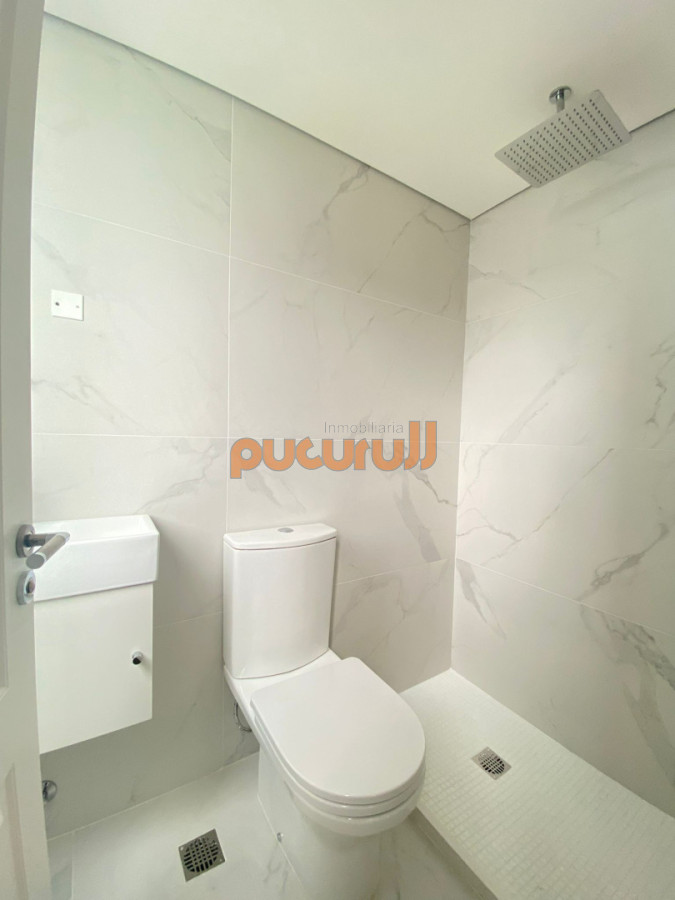 Apartamento ID.2651 - Invierta con financiación en espectacular torre con vista a la laguna y el mar. 