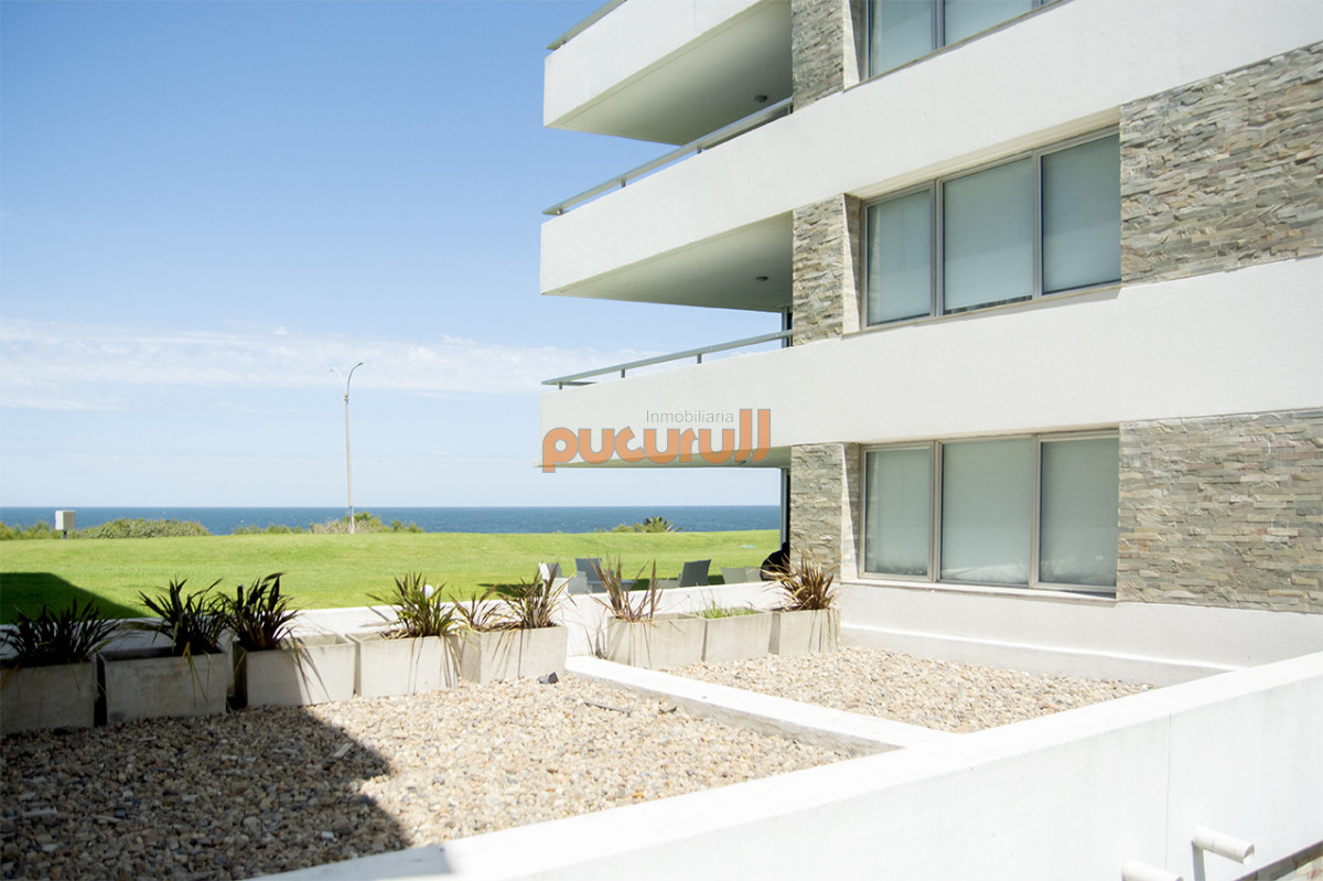 Apartamento ID.2650 - En venta apartamento de 3 dormitorios en excelente ubicacion, Pinares Punta del Este