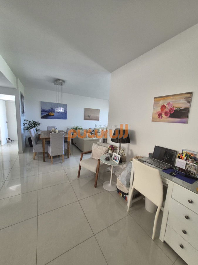 Apartamento ID.2667 - Apartamento en venta primera linea Playa Mansa Punta del Este 2 dormitorios