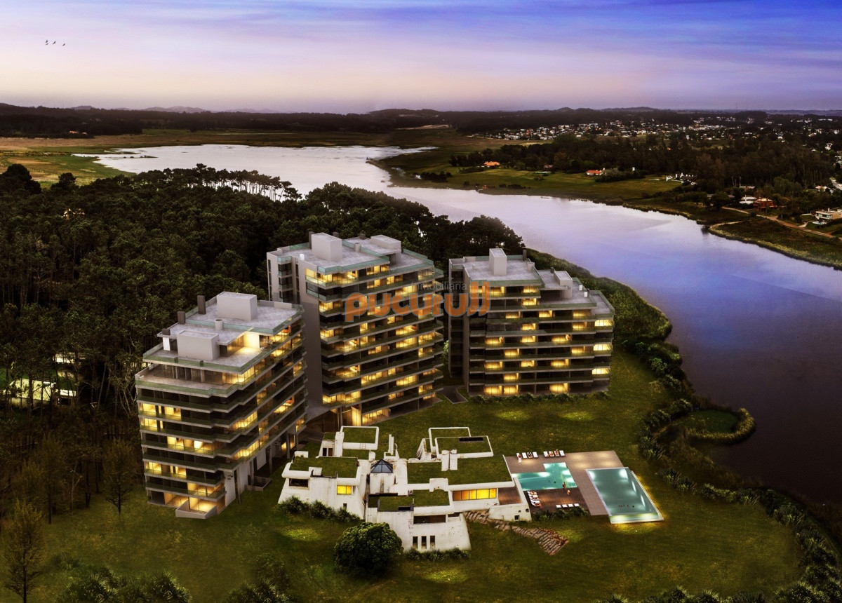 Apartamento ID.2651 - Invierta con financiación en espectacular torre con vista a la laguna y el mar. 