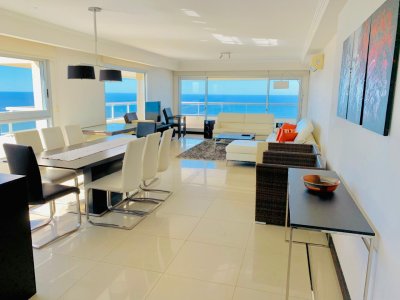 Departamento en Brava - Punta del Este