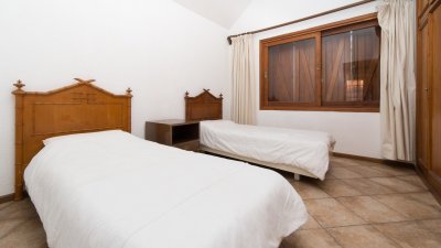 hermosa casa a la venta zona lugano  - mch9420c