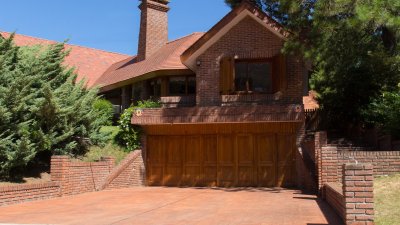 hermosa casa a la venta zona lugano  - mch9420c