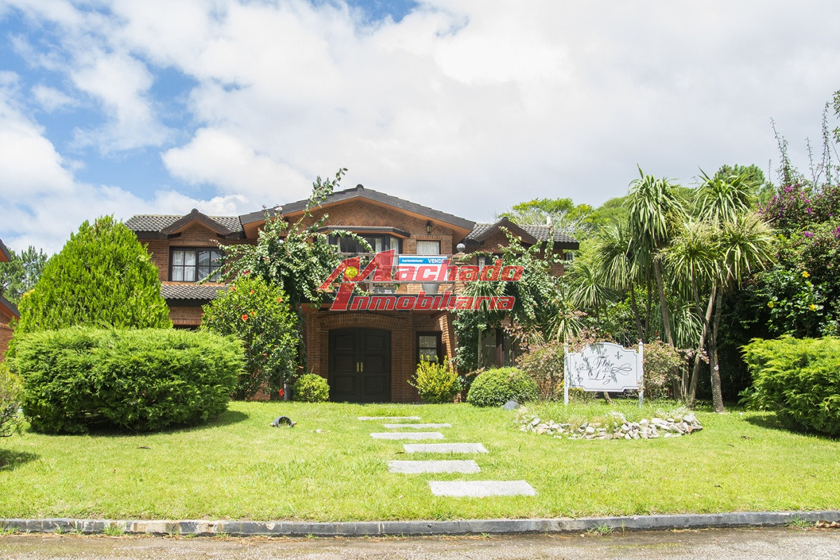 Beverly Hills - GoPunta - Portal Inmobiliario de Punta del Este - Maldonado