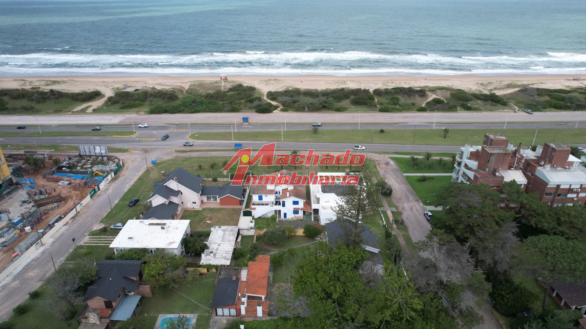 importante residencia frente al mar en venta. - mch8104c