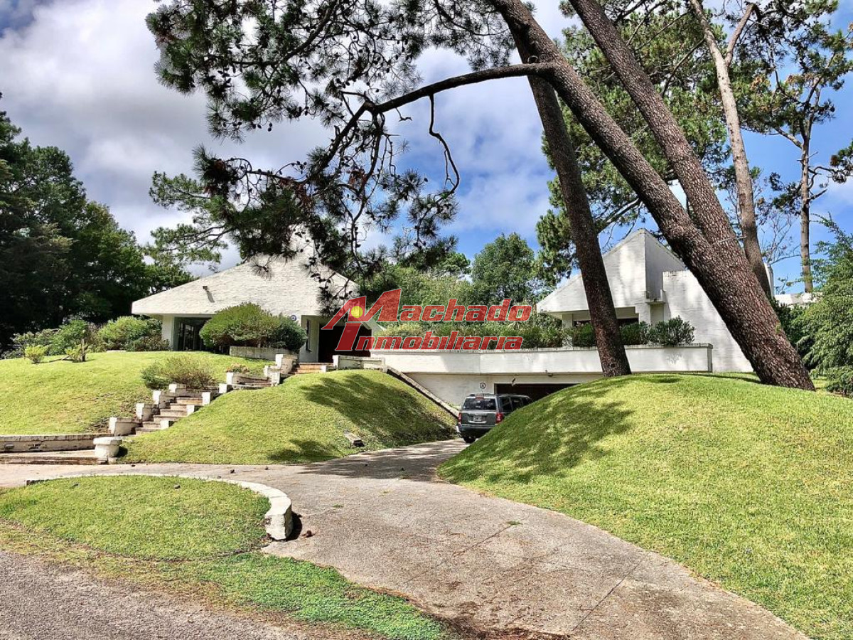 Lugano - GoPunta - Portal Inmobiliario de Punta del Este - Maldonado