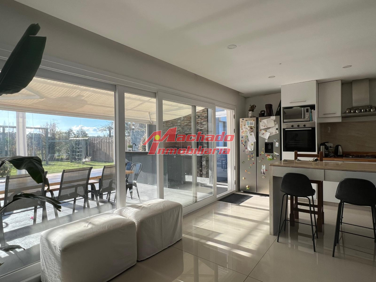 Altos de la Laguna - GoPunta - Portal Inmobiliario de Punta del Este - Maldonado