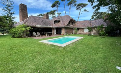Hermosa casa en Golf, Punta del Este