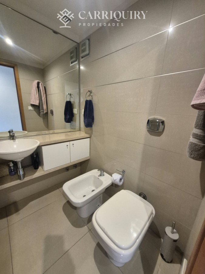 Apartamento ID.10708 - Apartamento en venta de 2 dormitorios en Punta del Este
