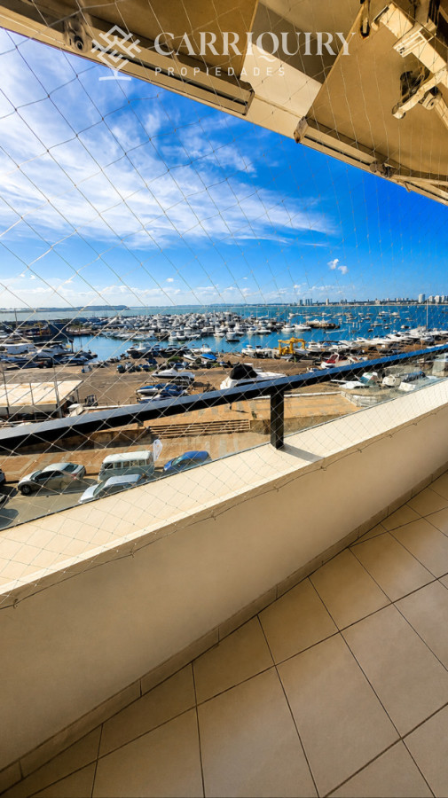 Apartamento ID.10062/ALQUILER-TEMPORARIO-Y-VENTA-APARTAMENTO-3-DORMITORIOS - Espectcular departamento en venta frente al puerto 3 dormitorios