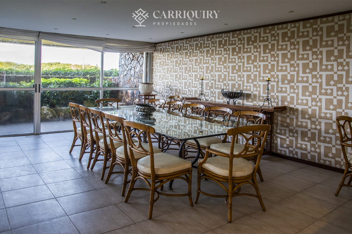 Apartamento ID.9583/Le-Parc - Apartamento de 4 dormitorios en Punta del Este frente al mar en Playa Brava