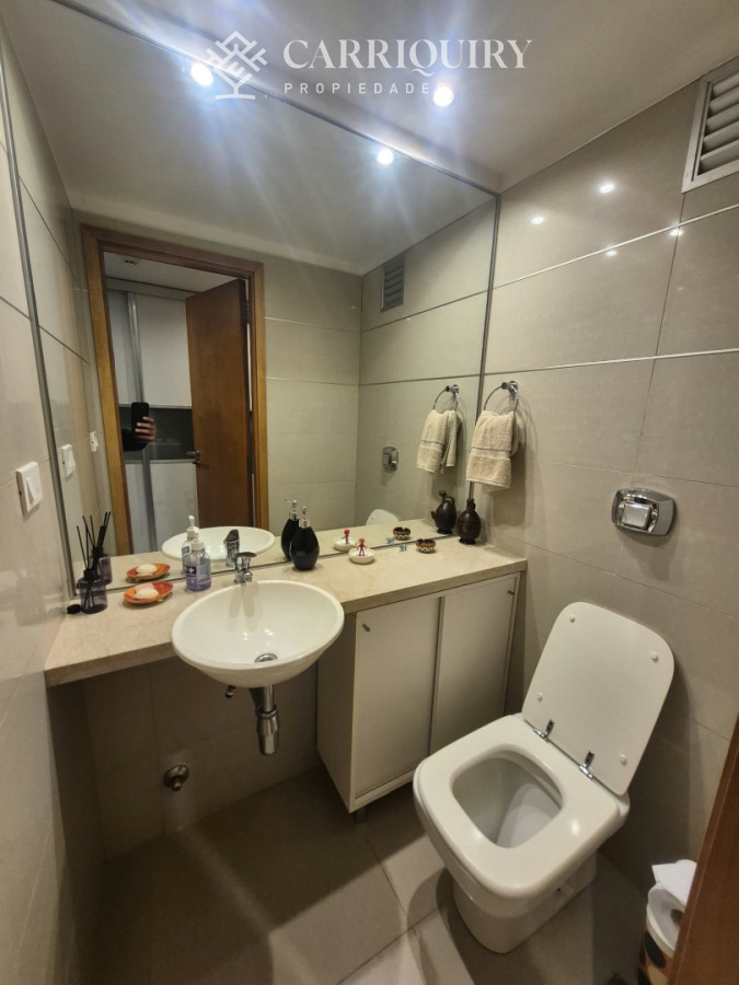 Apartamento ID.10708 - Apartamento en venta de 2 dormitorios en Punta del Este