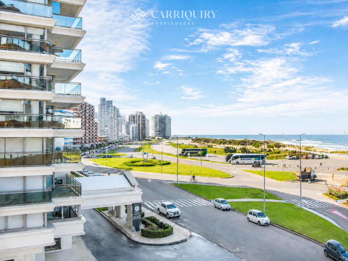 Apartamento ID.10357 - Apartamento de 3 dormitorios en Playa brava