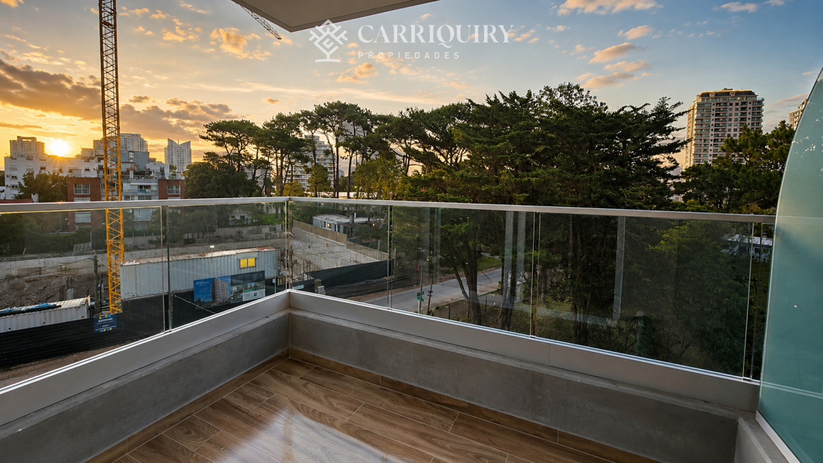 Apartamento ID.8728/Apartamento-2-dormitorios-2-baños-a-metros-de-playa-mansa - La inversión que estabas esperando. Torre en pozo, departamentos en venta en Punta del Este 