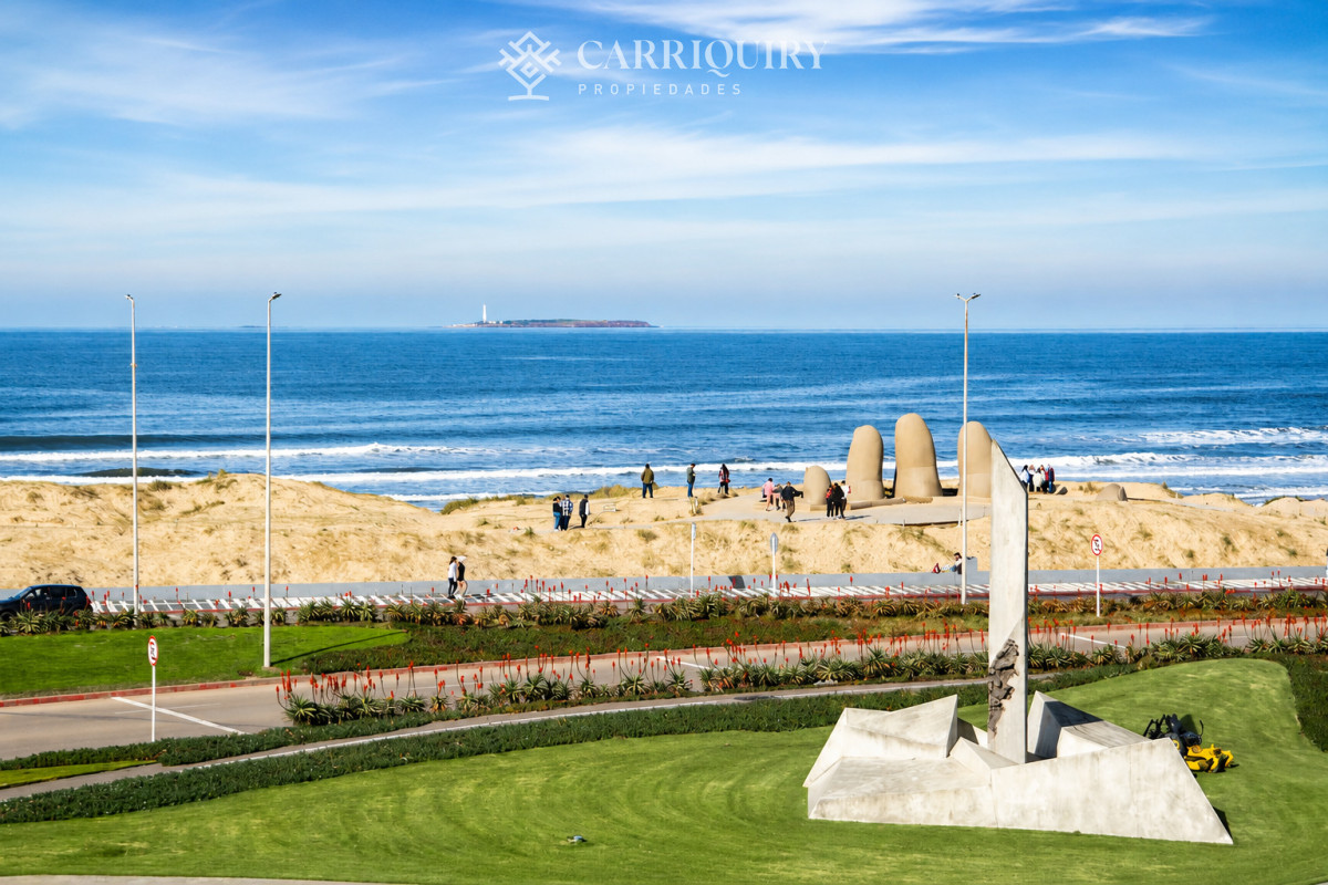 Apartamento ID.10357 - Apartamento de 3 dormitorios en Playa brava