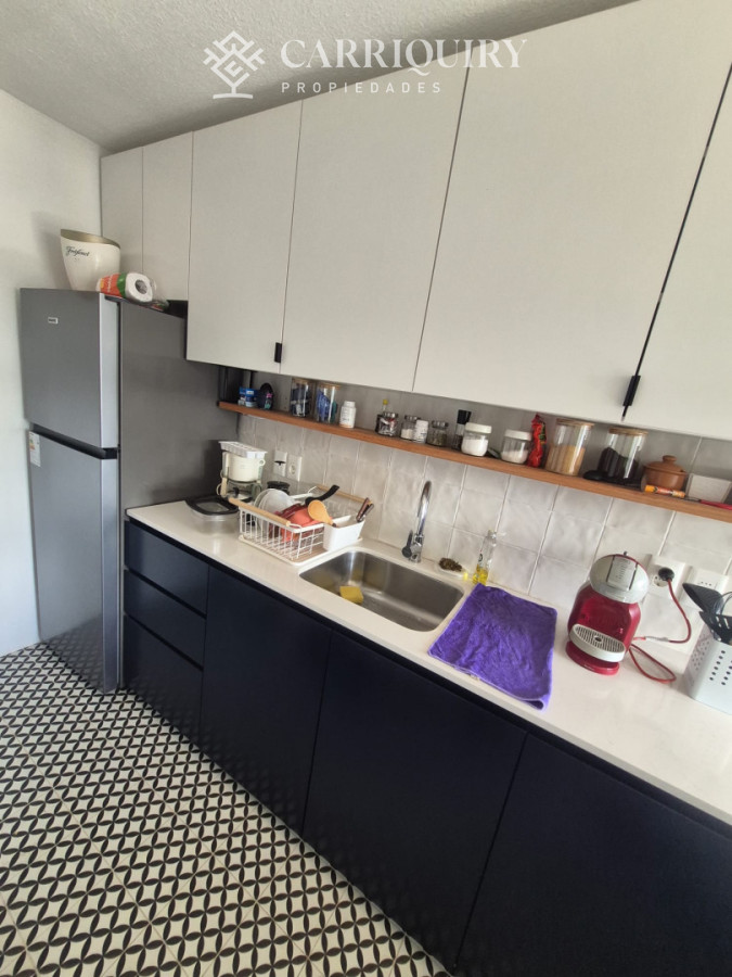 Apartamento ID.10084 - Apartamento en venta 2 dormitorios en Punta del Este. Primera línea mansa
