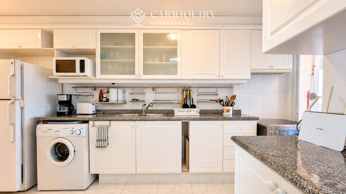 Apartamento ID.9842 - Departamento de 3 dormitorios en venta en Coral Tower en venta