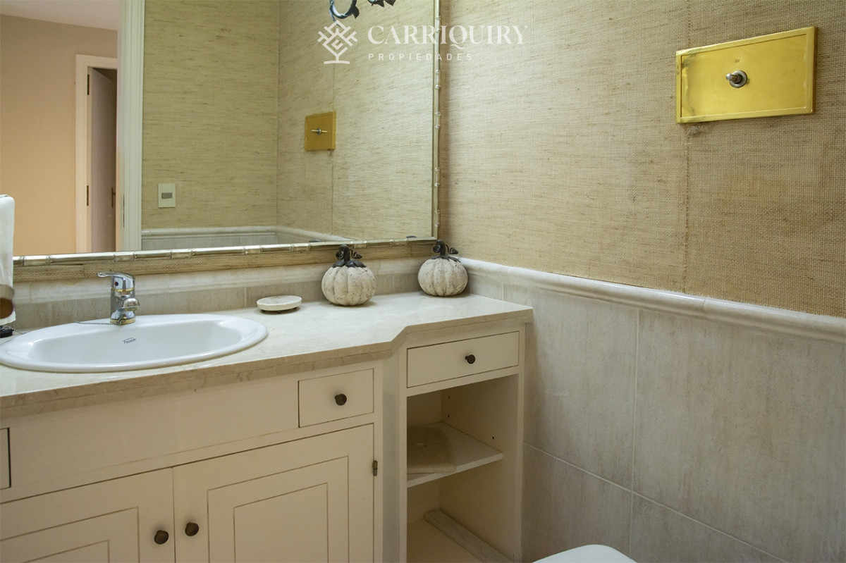 Apartamento ID.9583/Le-Parc - Apartamento de 4 dormitorios en Punta del Este frente al mar en Playa Brava