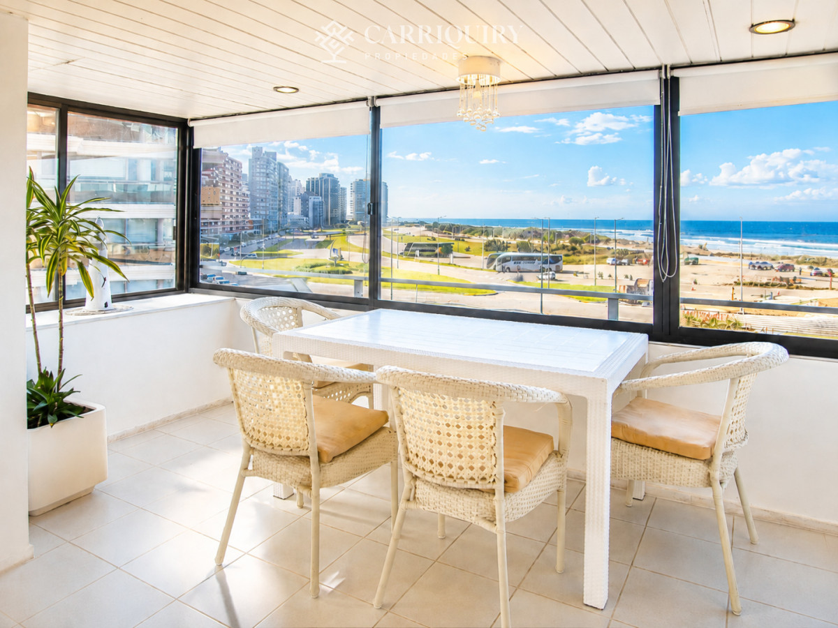 Apartamento ID.10357 - Apartamento de 3 dormitorios en Playa brava