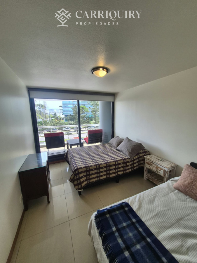 Apartamento ID.10708 - Apartamento en venta de 2 dormitorios en Punta del Este