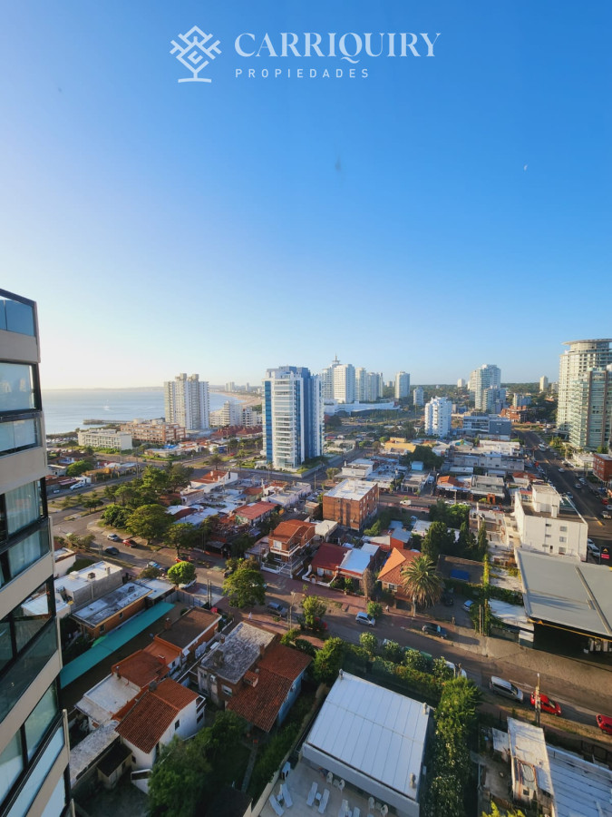 Apartamento ID.9781 - Apartamento en venta frente al mar, 3 dormitorios. Parquemar Center