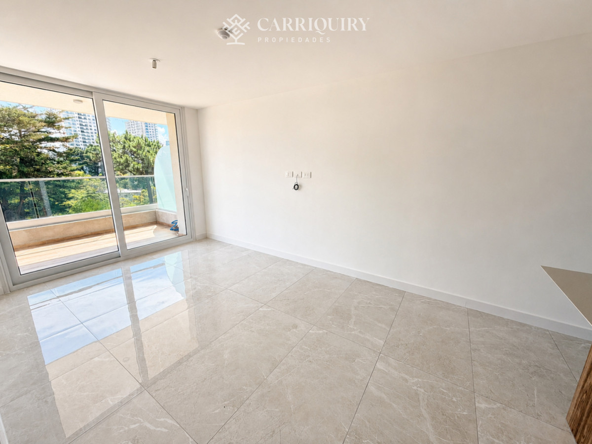 Apartamento ID.8728/Apartamento-2-dormitorios-2-baños-a-metros-de-playa-mansa - La inversión que estabas esperando. Torre en pozo, departamentos en venta en Punta del Este 