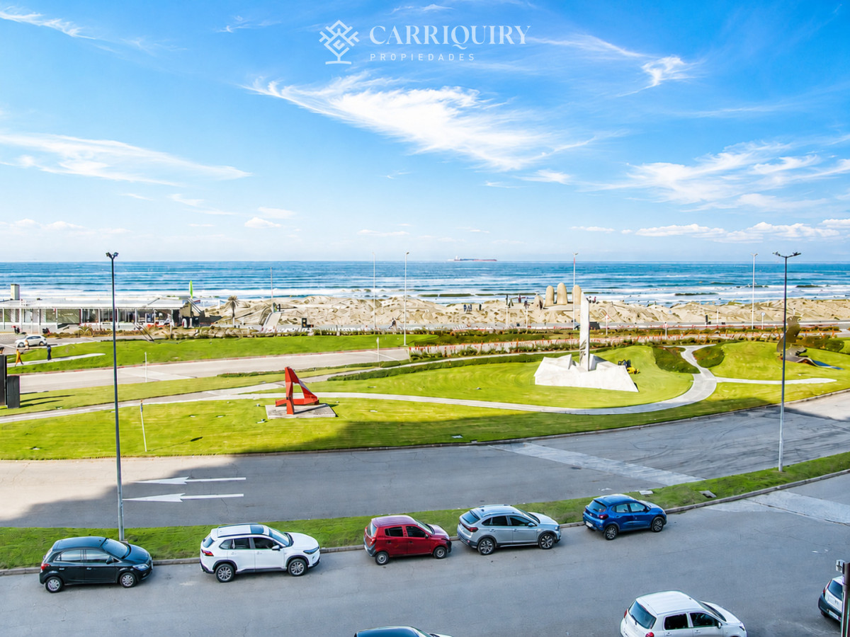 Apartamento ID.10357 - Apartamento de 3 dormitorios en Playa brava
