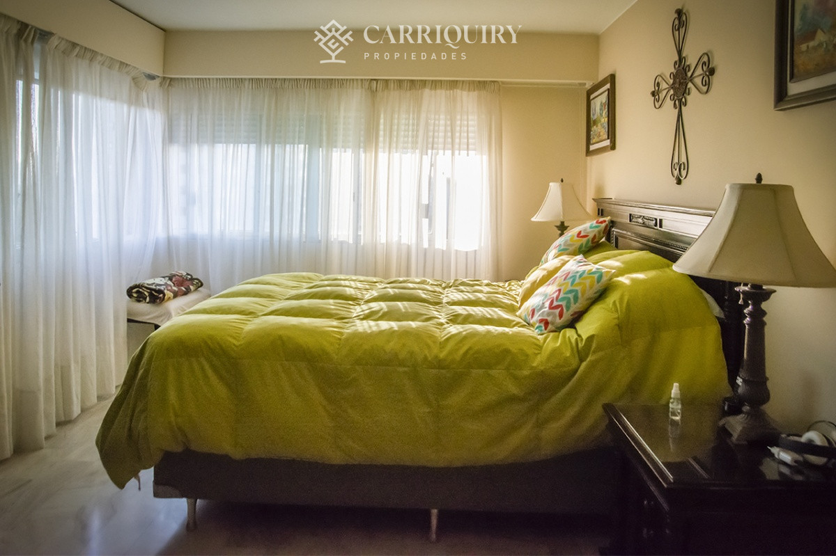 Apartamento ID.10295 - Apartamento en Roosevelt Center de 3 dormitorios mas dependencia 