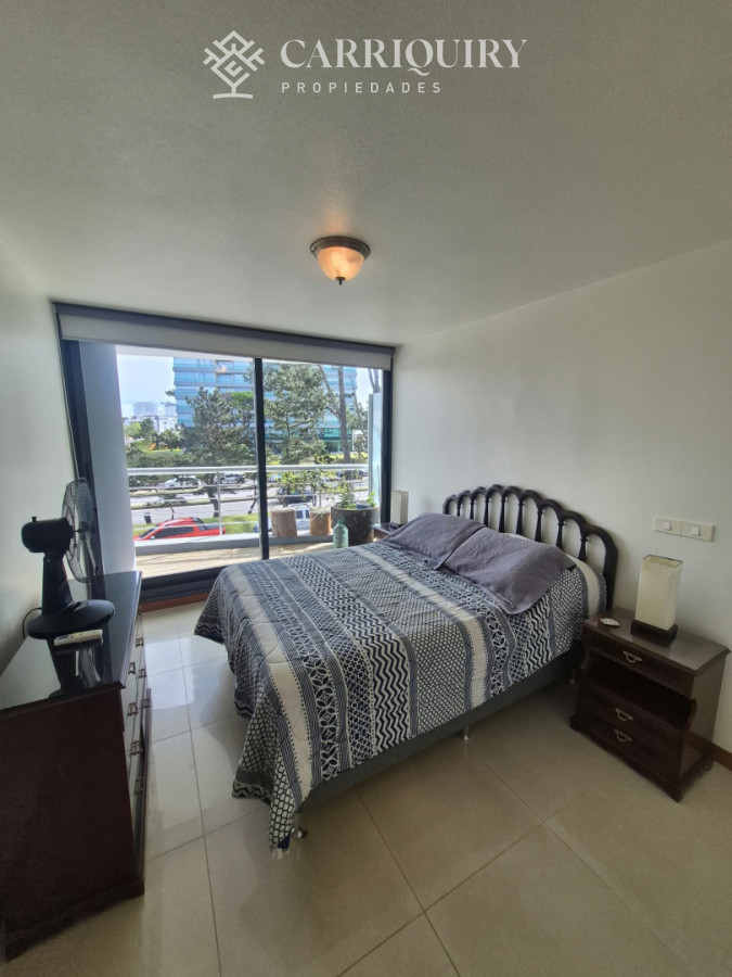 Apartamento ID.10708 - Apartamento en venta de 2 dormitorios en Punta del Este