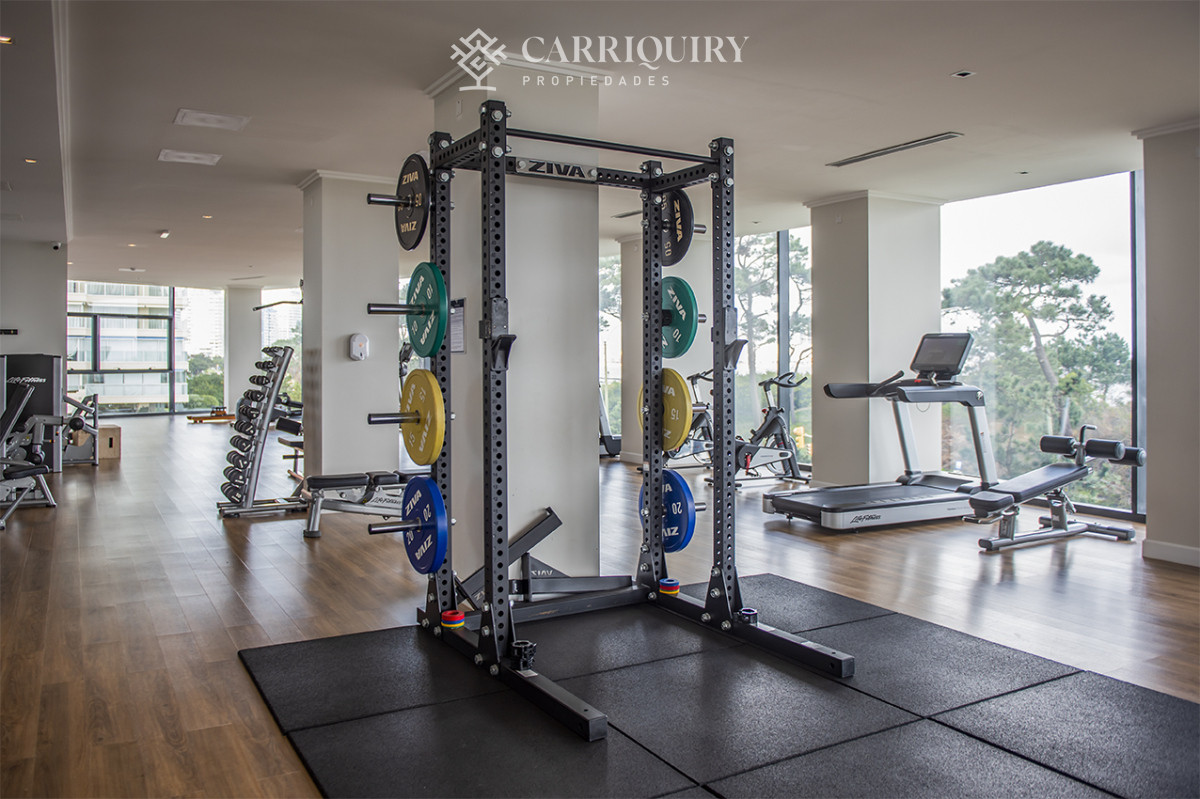 Apartamento ID.9333/ALQUILER-TEMPORARIO-APARTAMENTO-4-DORMITORIOS-MANATIALES- - Apartamento en Mansa - Punta del Este en venta de 3 dormitorios.