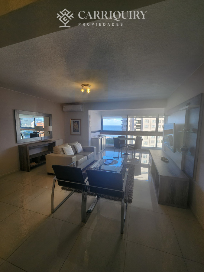 Apartamento ID.9780 - Vende apartamento en Brava, Punta del Este de 2 dormitorios. 