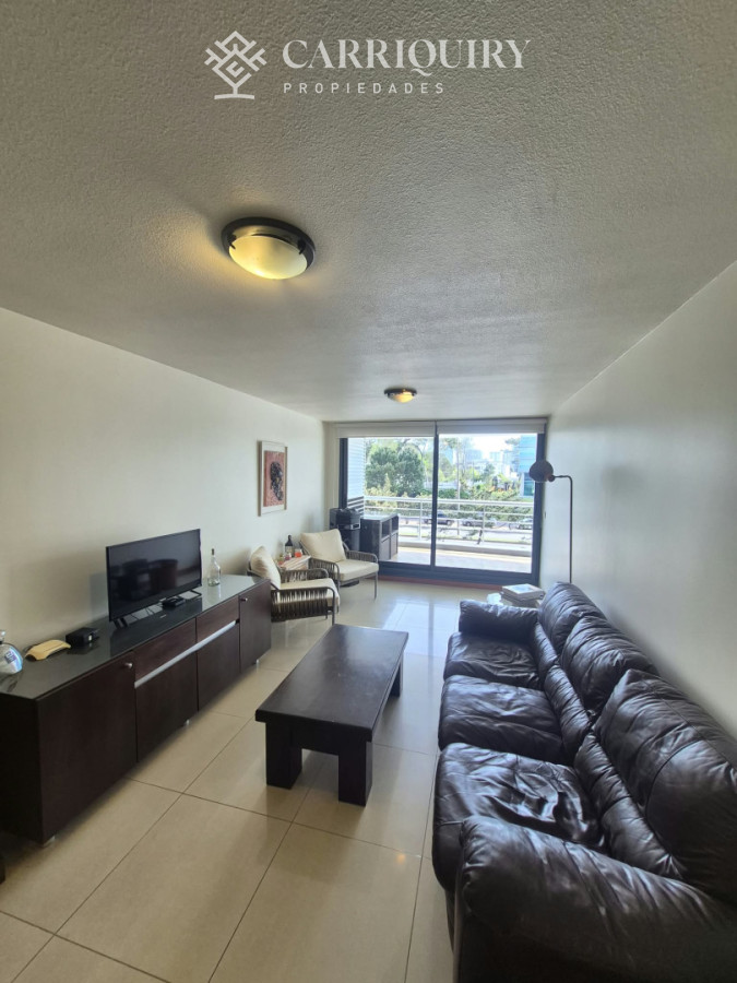 Apartamento ID.10708 - Apartamento en venta de 2 dormitorios en Punta del Este