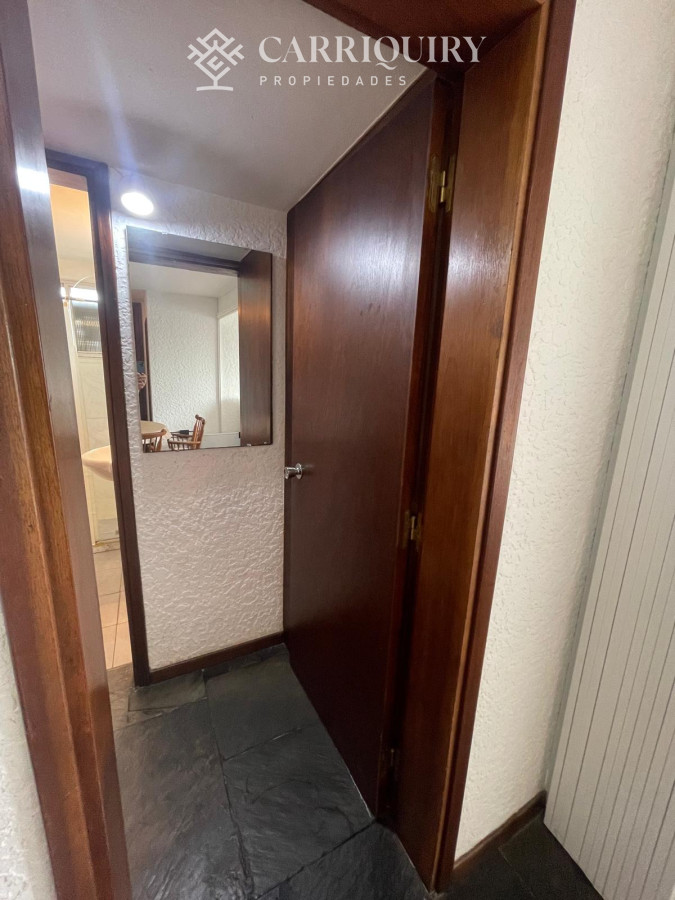 Apartamento ID.10072 - Departamento en venta en Brava - Punta del Este de 1 dormitorio y medio.