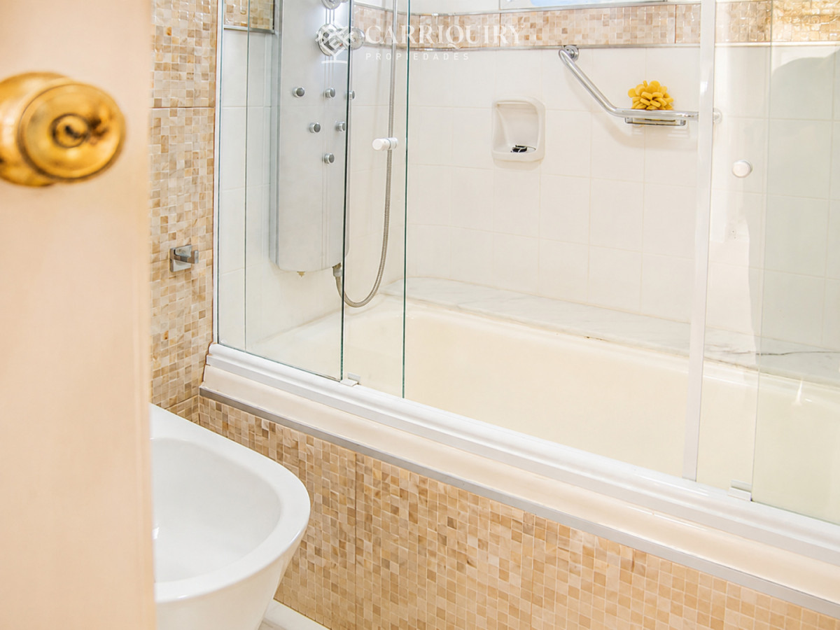 Apartamento ID.10357 - Apartamento de 3 dormitorios en Playa brava