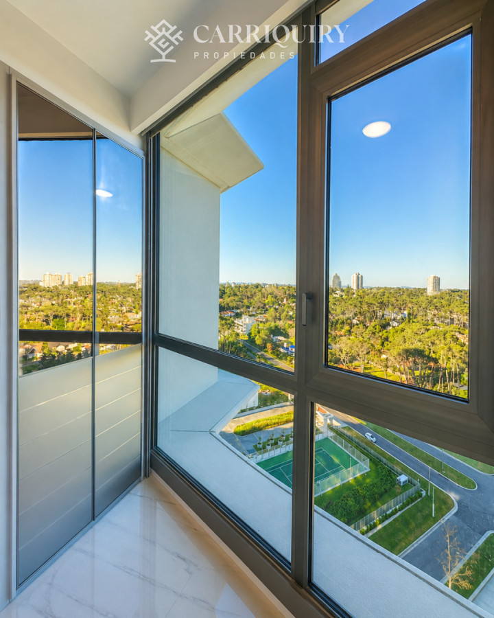 Apartamento ID.7471/Con-piscina-propia,-espectacular-vista-y-ubicaciónALQUILER-Y-VENTA-PUERTO - Espectacular apartamento en alquiler en la torre mas lujosa de Punta del este
