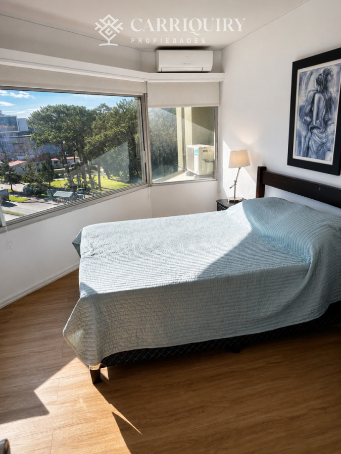 Apartamento ID.10528/Apartamento-de-1-Dormitorio-a-pasos-de-playa-Brava,-Punta-del-Este - Venta Apartamento de 2 Dormitorios en Roosevelt Punta del Este