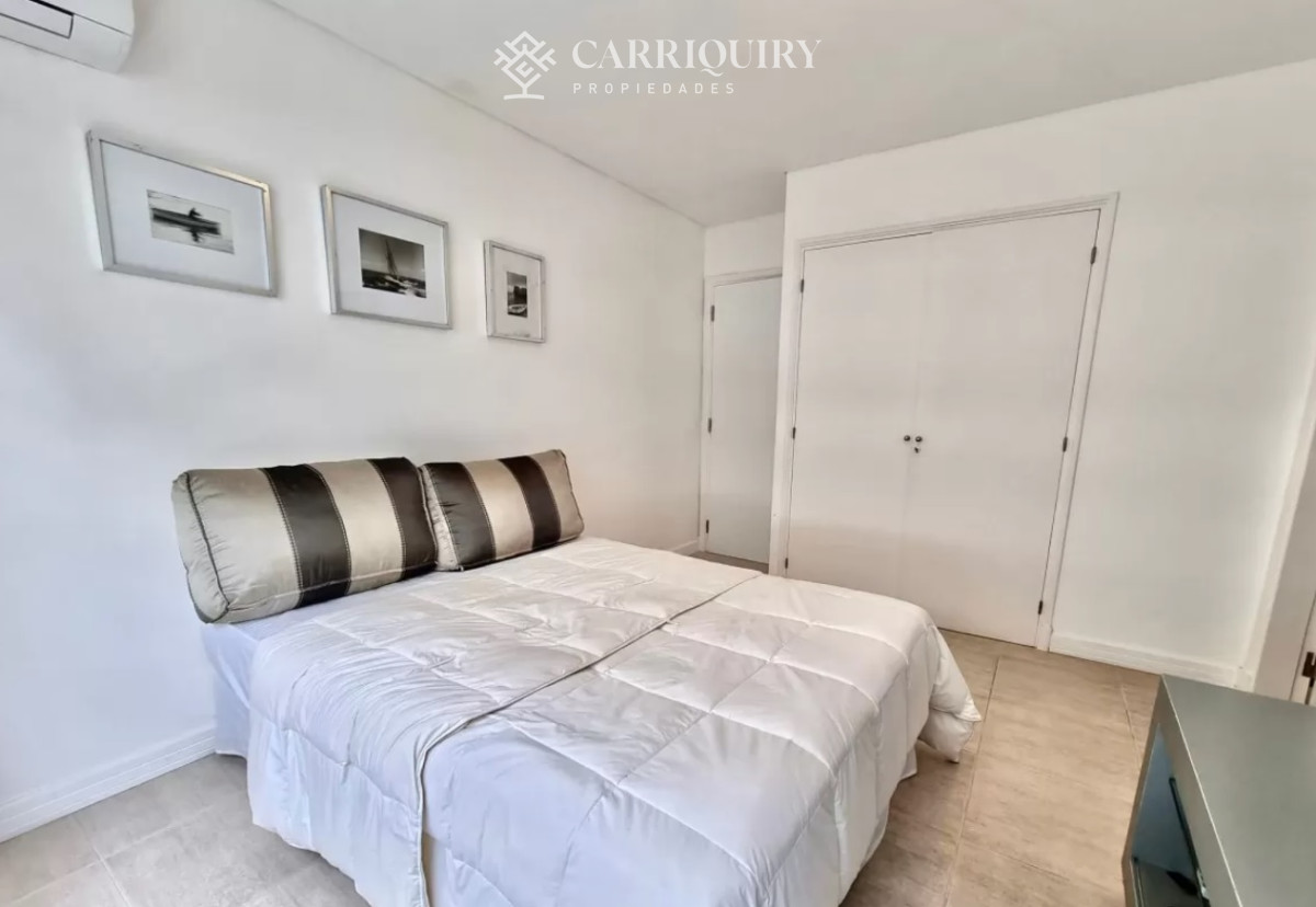 Apartamento ID.9446/Apartamento-en-Brava,-3-dormitorios-* - Departamento en venta en Arenas Blancas con vista al mar.