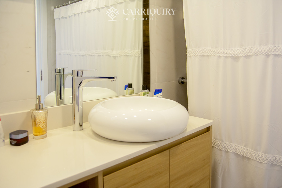 Apartamento ID.7948 - Apartamento de 2 dormitorios en Playa Mansa , Punta del este 
